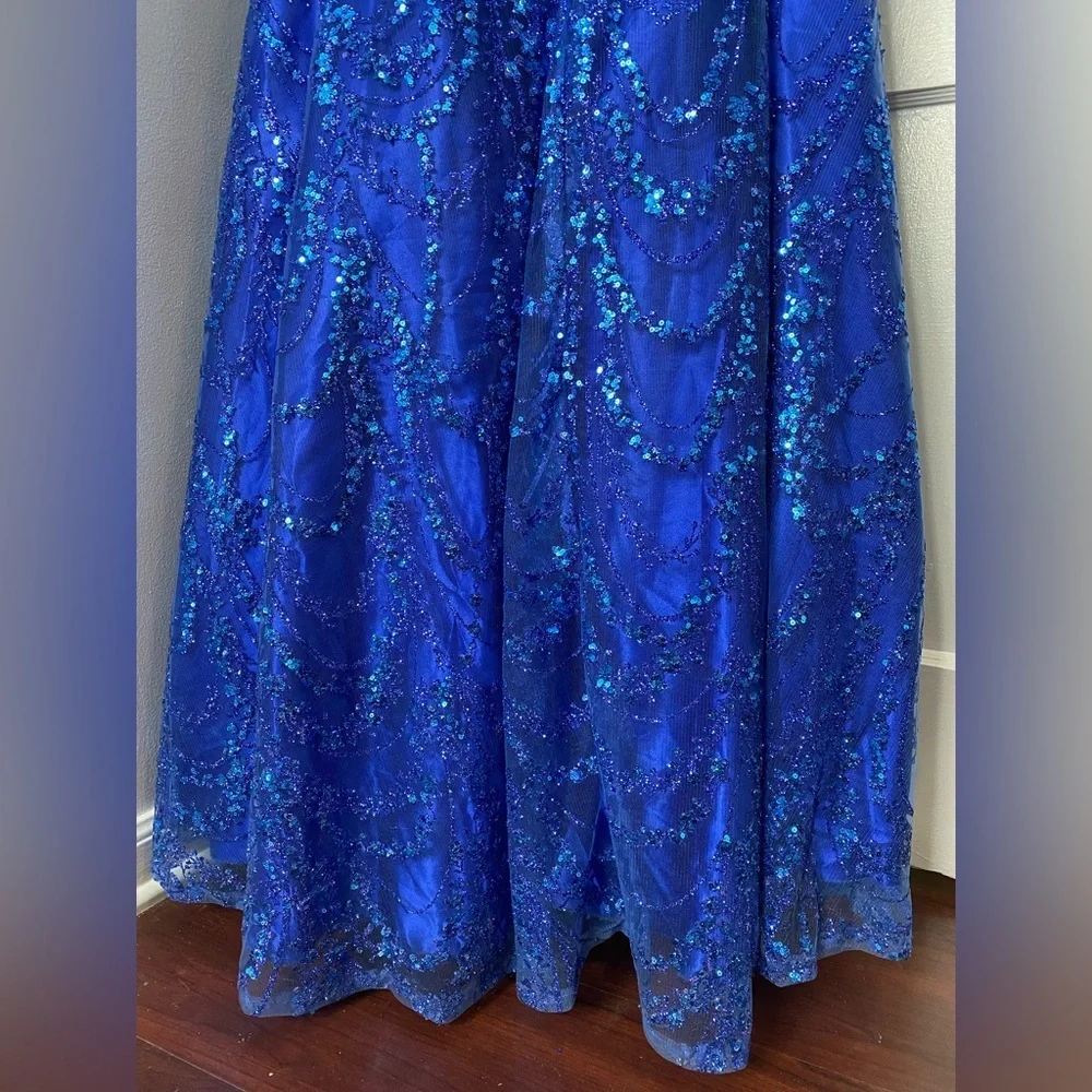 SAY YES TO THE PROM Stunning One-Shoulder Blue Sequin Gown - Picture 8 of 10